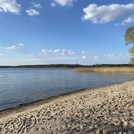 Holiday home Alleenhuus