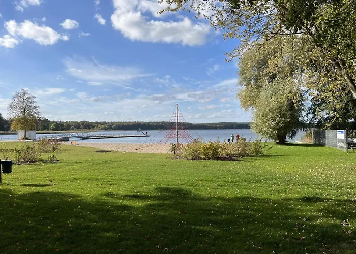 Nyaraló Alleenhuus Warin